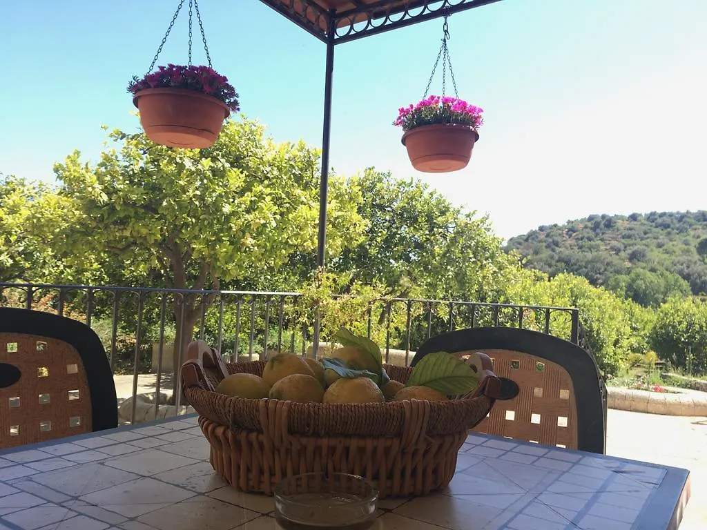 Valle Degli Dei Agriresort Noto Farm stay