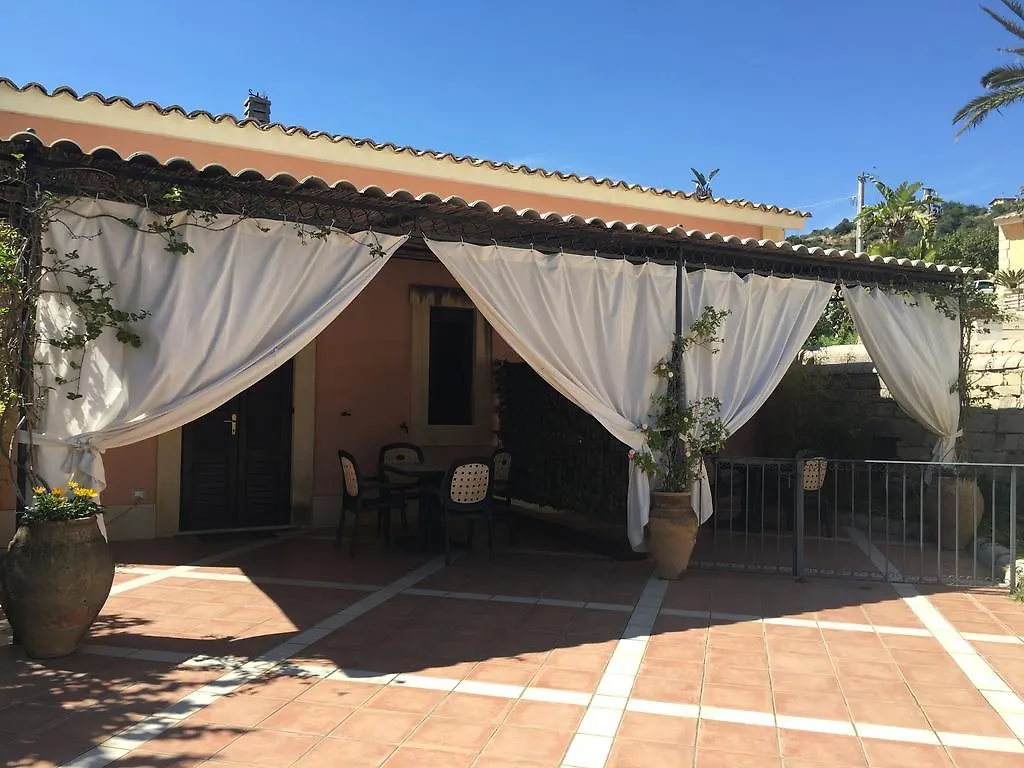 Valle Degli Dei AgriResort Noto