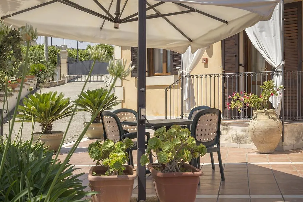 Valle Degli Dei AgriResort Noto Alloggio per agriturismo