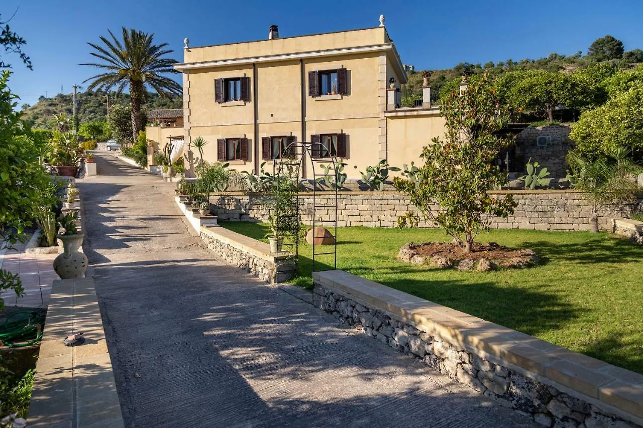 Valle Degli Dei AgriResort Noto Alloggio per agriturismo